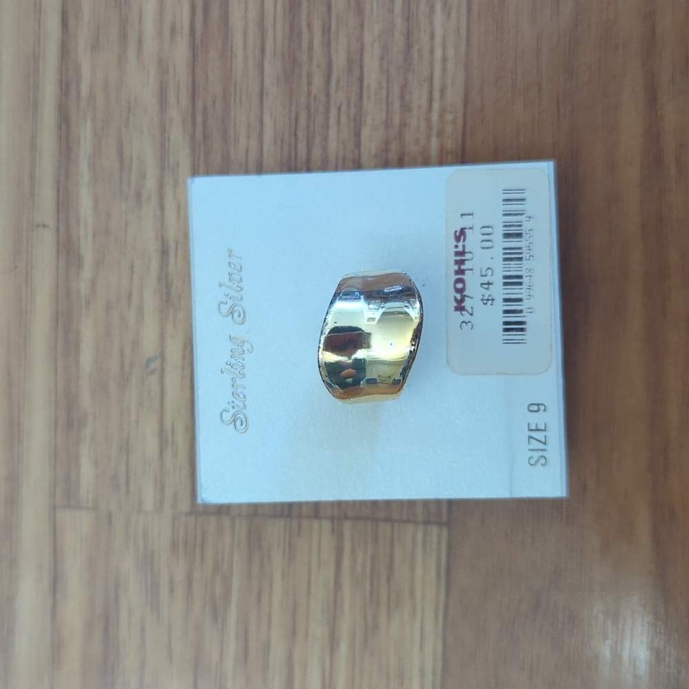 Sterling Silver Ring Size 9 NEW